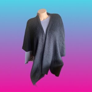 Steve Madden Elegant Black shimmer Shawl Wrap Ruana
